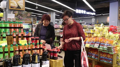 五一消費(fèi)熱潮涌動(dòng)安源 政府發(fā)券、商場(chǎng)讓利、餐廳排隊(duì)成為亮點(diǎn)